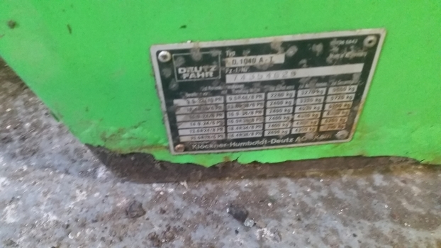 Deutz-fahr D 1040 Front Panel Right - هيكل السيارة الخارجية - جرار: صور 2 Deutz-fahr D 1040 Front Panel Right - هيكل السيارة الخارجية - جرار: صور 2