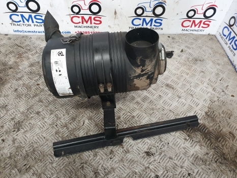 Donaldson Air Filter Housing P77-5302, P77-2580, Pg08-2503 - فلتر الهواء - جرار: صور 1 Donaldson Air Filter Housing P77-5302, P77-2580, Pg08-2503 - فلتر الهواء - جرار: صور 1