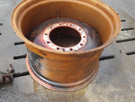Fendt 724 S4 Massey Ferguson Front Wheel Rim W18x28, Red H718701024018 - الجنوط - جرار: صور 2 Fendt 724 S4 Massey Ferguson Front Wheel Rim W18x28, Red H718701024018 - الجنوط - جرار: صور 2