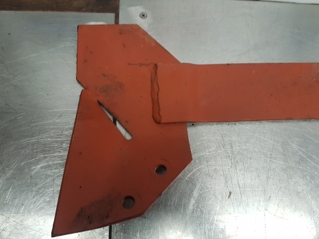 Fiat 115-90, 140-90, 130-90, 160-90, 180-90 Fuel Tank Support 82992886, 82992887 - خزان وقود - الآلات والماكينات الزراعية: صور 2 Fiat 115-90, 140-90, 130-90, 160-90, 180-90 Fuel Tank Support 82992886, 82992887 - خزان وقود - الآلات والماكينات الزراعية: صور 2