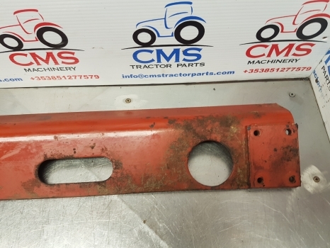 Fiat 115-90, 140-90, 130-90, 160-90, 180-90 Fuel Tank Support5135041, 5112094 - خزان وقود - الآلات والماكينات الزراعية: صور 2 Fiat 115-90, 140-90, 130-90, 160-90, 180-90 Fuel Tank Support5135041, 5112094 - خزان وقود - الآلات والماكينات الزراعية: صور 2