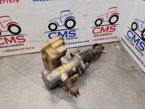 Fiat F Series F120, F130, F140 Brake Master Cylinder 5145630, 5145631, 82003369 - اسطوانة الفرامل - الآلات والماكينات الزراعية: صور 4 Fiat F Series F120, F130, F140 Brake Master Cylinder 5145630, 5145631, 82003369 - اسطوانة الفرامل - الآلات والماكينات الزراعية: صور 4