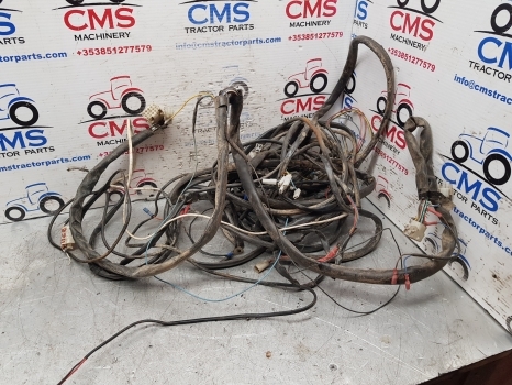 Fiat F Series F130, F140 Cab Electrical Wiring Cab Wiring Loom - الكابلات/ الأسلاك - جرار: صور 1 Fiat F Series F130, F140 Cab Electrical Wiring Cab Wiring Loom - الكابلات/ الأسلاك - جرار: صور 1