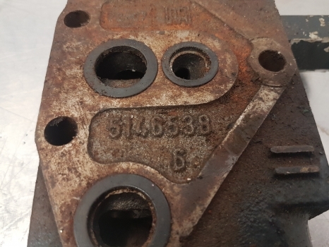 Fiat F110, F115, F120, F130, F140, Dt Spool Control Valve Body 5146538, 5161888 - صمامات هيدروليكية - جرار: صور 4 Fiat F110, F115, F120, F130, F140, Dt Spool Control Valve Body 5146538, 5161888 - صمامات هيدروليكية - جرار: صور 4