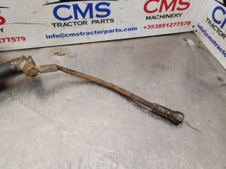 Fiat New Holland F, M, 60 Series F130, M115, 8160 Clutch Master Cylinder 5150299 - اسطوانه القابض - جرار: صور 5 Fiat New Holland F, M, 60 Series F130, M115, 8160 Clutch Master Cylinder 5150299 - اسطوانه القابض - جرار: صور 5