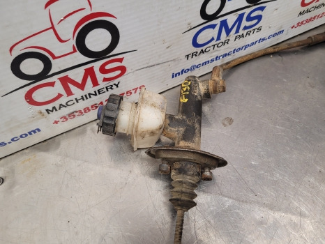 Fiat New Holland F, M, 60 Series F130, M115, 8160 Clutch Master Cylinder 5150299 - اسطوانه القابض - جرار: صور 3 Fiat New Holland F, M, 60 Series F130, M115, 8160 Clutch Master Cylinder 5150299 - اسطوانه القابض - جرار: صور 3