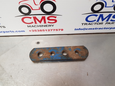 Ford 10, 30, 40, Tw Series, Weight Plate Clamp 82005143, E0nn3n245aa11b - ثقل موازن: صور 2 Ford 10, 30, 40, Tw Series, Weight Plate Clamp 82005143, E0nn3n245aa11b - ثقل موازن: صور 2
