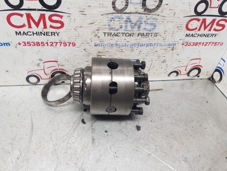 Ford 7840, 10, 40, Lb, Tlb Front Axle Differential Box Assy 9968055, 85827068 - التفاضلية والعتاد - الآلات والماكينات الزراعية: صور 1 Ford 7840, 10, 40, Lb, Tlb Front Axle Differential Box Assy 9968055, 85827068 - التفاضلية والعتاد - الآلات والماكينات الزراعية: صور 1