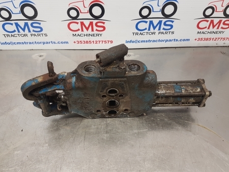 Ford 8700, 9700, Tw Series Tw15. Hydraulic Remote Valve E2nnb950ea - صمامات هيدروليكية - جرار: صور 3 Ford 8700, 9700, Tw Series Tw15. Hydraulic Remote Valve E2nnb950ea - صمامات هيدروليكية - جرار: صور 3