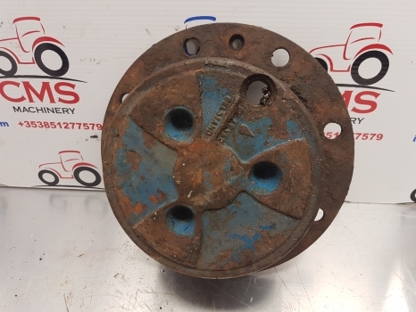 Ford Front Axle Hub Plate Hat 4472451020 - محاور - جرار: صور 4 Ford Front Axle Hub Plate Hat 4472451020 - محاور - جرار: صور 4