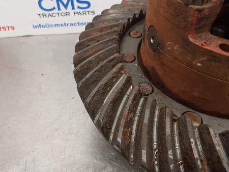 Ford New Holland 7840, Ts, 40, Bevel Gear And Differential 81866326, F0nn4209ca - التفاضلية والعتاد - الآلات والماكينات الزراعية: صور 3 Ford New Holland 7840, Ts, 40, Bevel Gear And Differential 81866326, F0nn4209ca - التفاضلية والعتاد - الآلات والماكينات الزراعية: صور 3