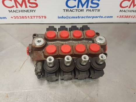 Ford New Holland Case, Massey Ferguson Quicke Loader Spool Valve Assy Sq454001 - صمامات هيدروليكية - جرار: صور 1 Ford New Holland Case, Massey Ferguson Quicke Loader Spool Valve Assy Sq454001 - صمامات هيدروليكية - جرار: صور 1