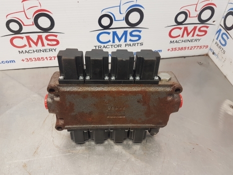 Ford New Holland Case, Massey Ferguson Quicke Loader Spool Valve Assy Sq454001 - صمامات هيدروليكية - جرار: صور 5 Ford New Holland Case, Massey Ferguson Quicke Loader Spool Valve Assy Sq454001 - صمامات هيدروليكية - جرار: صور 5