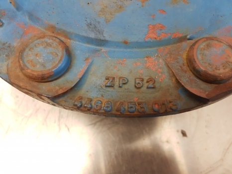 Ford Tw 20 Front Axle Hub Bolt Plate Ford 4468453013, Zp1927708, 4468453013 - محاور - جرار: صور 5 Ford Tw 20 Front Axle Hub Bolt Plate Ford 4468453013, Zp1927708, 4468453013 - محاور - جرار: صور 5