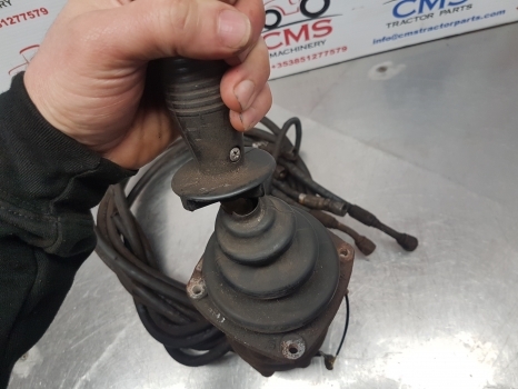 Hyundai Robex 130lc-3, R130lc3, R130w3 Remote Control Lever Assy Lhs 31er-20050 - علم السوائل المتحركة - آلات البناء: صور 4 Hyundai Robex 130lc-3, R130lc3, R130w3 Remote Control Lever Assy Lhs 31er-20050 - علم السوائل المتحركة - آلات البناء: صور 4