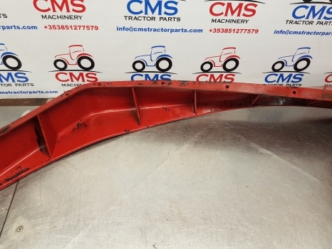 International Case 885xl, 955xl, 1055xl Mudguard Fender Rhs 3234485r1, 3404863r2 - درابزين - جرار: صور 3 International Case 885xl, 955xl, 1055xl Mudguard Fender Rhs 3234485r1, 3404863r2 - درابزين - جرار: صور 3