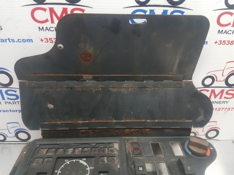 Jcb 2cx Cab Dashboard Interior Panel 142/00541 - لوحة القيادة - حفار متعدد الاستخدام: صور 4 Jcb 2cx Cab Dashboard Interior Panel 142/00541 - لوحة القيادة - حفار متعدد الاستخدام: صور 4