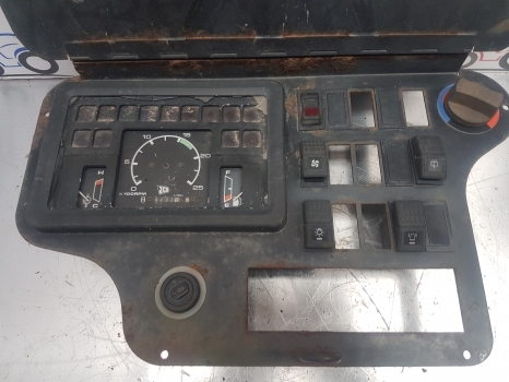 Jcb 2cx Cab Dashboard Interior Panel 142/00541 - لوحة القيادة - حفار متعدد الاستخدام: صور 3 Jcb 2cx Cab Dashboard Interior Panel 142/00541 - لوحة القيادة - حفار متعدد الاستخدام: صور 3