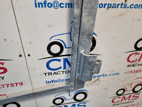 Jcb 515-40 Cab Door Windows Frame Galvanized 332/v1439 - باب و قطع الغيار: صور 4 Jcb 515-40 Cab Door Windows Frame Galvanized 332/v1439 - باب و قطع الغيار: صور 4