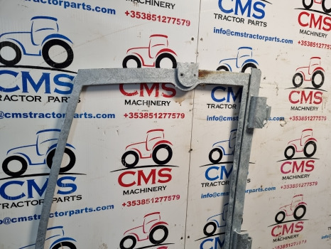 Jcb 515-40 Cab Door Windows Frame Galvanized 332/v1439 - باب و قطع الغيار: صور 2 Jcb 515-40 Cab Door Windows Frame Galvanized 332/v1439 - باب و قطع الغيار: صور 2