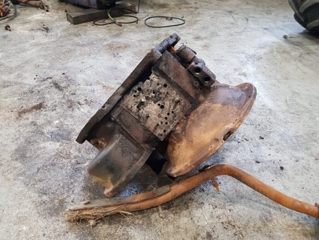Jcb 531-70 536-70, 536-60, 541-70 Transmission Housing 589/10590, 589/10592 - علبة التروس و قطع الغيار - رافعة تلسكوبية: صور 4 Jcb 531-70 536-70, 536-60, 541-70 Transmission Housing 589/10590, 589/10592 - علبة التروس و قطع الغيار - رافعة تلسكوبية: صور 4
