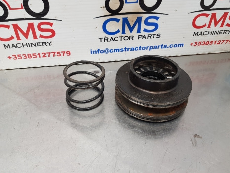 Jcb Fastrac 1135, 2155 Rear Axle Differential Piston 828/00337, 458/20536 - المحور الخلفي: صور 1 Jcb Fastrac 1135, 2155 Rear Axle Differential Piston 828/00337, 458/20536 - المحور الخلفي: صور 1