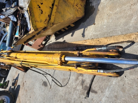 Jcb Js130, Js140, Jz140 Dipper Cylinder Ram 298/6718, 331/41475 - الاسطوانة الهيدروليكية - حفارة: صور 1 Jcb Js130, Js140, Jz140 Dipper Cylinder Ram 298/6718, 331/41475 - الاسطوانة الهيدروليكية - حفارة: صور 1