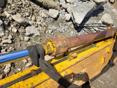 Jcb Jz140, Js130, Js145 Bucket Ram Cylinder 331/41477, 332/k5378, 331/17714 - الاسطوانة الهيدروليكية - حفارة: صور 3 Jcb Jz140, Js130, Js145 Bucket Ram Cylinder 331/41477, 332/k5378, 331/17714 - الاسطوانة الهيدروليكية - حفارة: صور 3
