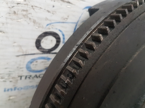 John Deere 3130, 3030, 1830, 2030, 2130 Flywheel At26482, Ar92508 - دولاب الموازنة - جرار: صور 3 John Deere 3130, 3030, 1830, 2030, 2130 Flywheel At26482, Ar92508 - دولاب الموازنة - جرار: صور 3