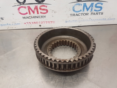 John Deere 3350, 3140, 3141, 3641, 3340, 3351, 2650 Brake Hub L29004 - أجزاء الفرامل - الآلات والماكينات الزراعية: صور 1 John Deere 3350, 3140, 3141, 3641, 3340, 3351, 2650 Brake Hub L29004 - أجزاء الفرامل - الآلات والماكينات الزراعية: صور 1