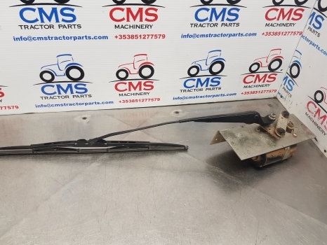 John Deere 6115m, 6m Series, Wipper Motor Assy Al215734, Al207086, Al153660 - مساحة الزجاج الأمامي - جرار: صور 4 John Deere 6115m, 6m Series, Wipper Motor Assy Al215734, Al207086, Al153660 - مساحة الزجاج الأمامي - جرار: صور 4