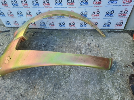 John Deere 6135r, 6r Series, Cab Mudguard Fender Pair L176177, L176176 - درابزين: صور 5 John Deere 6135r, 6r Series, Cab Mudguard Fender Pair L176177, L176176 - درابزين: صور 5