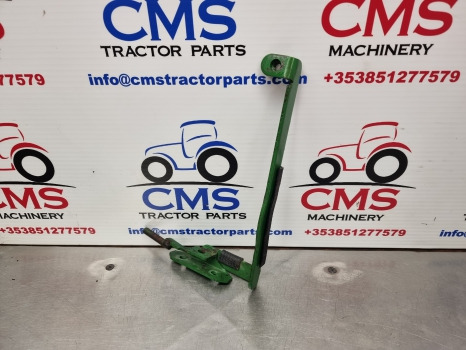 John Deere 6145r, 6m, 6r Series, Side Panel Hinge Lhs Al212813 - هيكل السيارة الخارجية: صور 5 John Deere 6145r, 6m, 6r Series, Side Panel Hinge Lhs Al212813 - هيكل السيارة الخارجية: صور 5