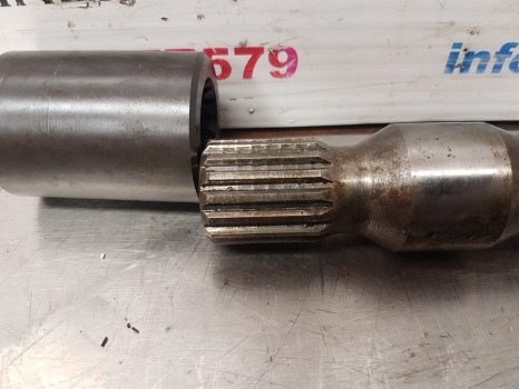 John Deere 6200, 6010, Se, 5020, 6020 Series 5820 Transmission Shaft L101305 - نقل الحركة: صور 2 John Deere 6200, 6010, Se, 5020, 6020 Series 5820 Transmission Shaft L101305 - نقل الحركة: صور 2