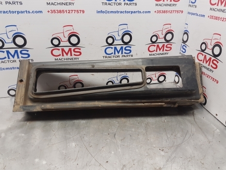 John Deere 6200, 6400 Cab Air Filter Box Lhs Al153005, Al158543, L75608 - المقصورة مرشح - جرار: صور 2 John Deere 6200, 6400 Cab Air Filter Box Lhs Al153005, Al158543, L75608 - المقصورة مرشح - جرار: صور 2