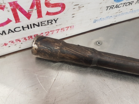 John Deere 6400, 6010, Se, 5020, 6020 Series Transmission Shaft L101305 - نقل الحركة: صور 5 John Deere 6400, 6010, Se, 5020, 6020 Series Transmission Shaft L101305 - نقل الحركة: صور 5