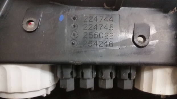 Manitou Mlt630t, Mlt634 120lsu, Mlt731tlsu Instrument Dash Panel Assembly 224744 - لوحة القيادة - رافعة تلسكوبية: صور 3 Manitou Mlt630t, Mlt634 120lsu, Mlt731tlsu Instrument Dash Panel Assembly 224744 - لوحة القيادة - رافعة تلسكوبية: صور 3