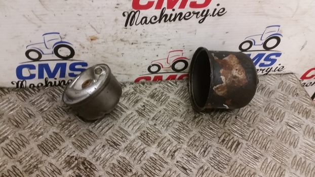 Massey Ferguson 4245, 4255 Hydraulic Centrifugal Filter Cover 3800350m91 - هيدروليكي تصفية - جرار: صور 1 Massey Ferguson 4245, 4255 Hydraulic Centrifugal Filter Cover 3800350m91 - هيدروليكي تصفية - جرار: صور 1