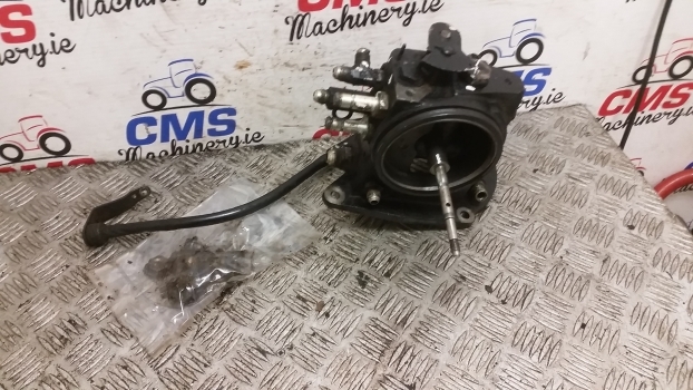 Massey Ferguson 4255, 4255 Hydraulic Filter Cover 3808025m93 - هيدروليكي تصفية - جرار: صور 5 Massey Ferguson 4255, 4255 Hydraulic Filter Cover 3808025m93 - هيدروليكي تصفية - جرار: صور 5