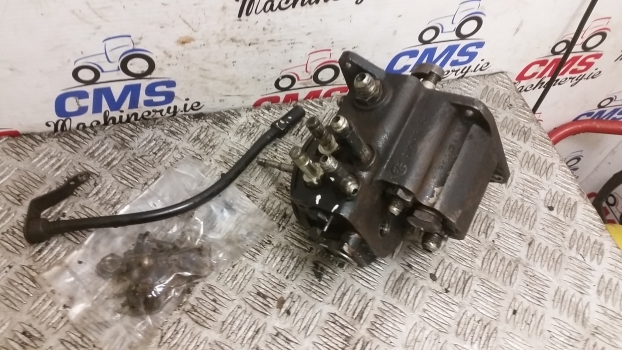 Massey Ferguson 4255, 4255 Hydraulic Filter Cover 3808025m93 - هيدروليكي تصفية - جرار: صور 4 Massey Ferguson 4255, 4255 Hydraulic Filter Cover 3808025m93 - هيدروليكي تصفية - جرار: صور 4