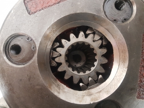 Massey Ferguson 6160 Front Axle Hub Rhs Ag105, 3764297m91, 3429986r2, 3764016 - محاور - جرار: صور 4 Massey Ferguson 6160 Front Axle Hub Rhs Ag105, 3764297m91, 3429986r2, 3764016 - محاور - جرار: صور 4