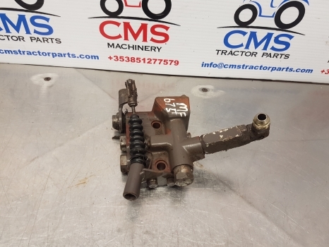 Massey Ferguson 675, 399, 372n, 375, 4225, 4255 Hydraulic Valve Assy 1679099m95 - صمامات هيدروليكية - جرار: صور 2 Massey Ferguson 675, 399, 372n, 375, 4225, 4255 Hydraulic Valve Assy 1679099m95 - صمامات هيدروليكية - جرار: صور 2