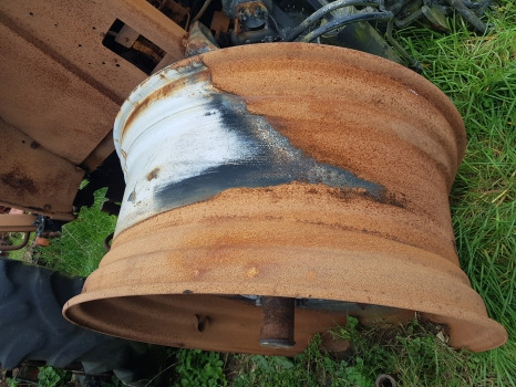 Massey Ferguson 7719s, 7719, 7720, 7620, 7619 Rear Wheel Rim 20x42 4355999m92 - الجنوط - الآلات والماكينات الزراعية: صور 2 Massey Ferguson 7719s, 7719, 7720, 7620, 7619 Rear Wheel Rim 20x42 4355999m92 - الجنوط - الآلات والماكينات الزراعية: صور 2