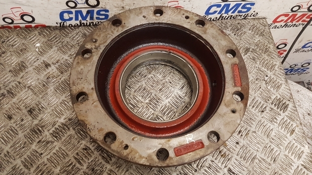 Massey Ferguson 8100 And 8200 Series Hub 3429854m2 - محاور - جرار: صور 2 Massey Ferguson 8100 And 8200 Series Hub 3429854m2 - محاور - جرار: صور 2