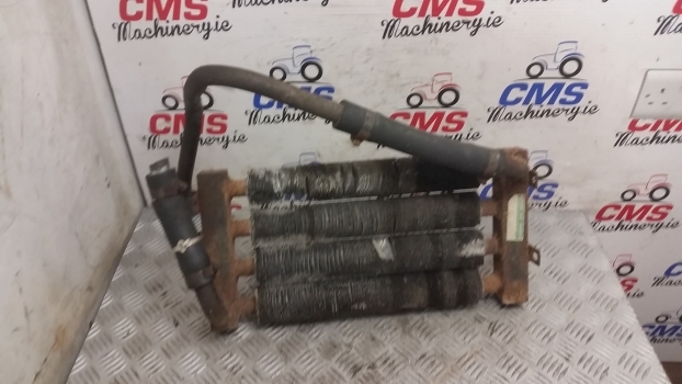 Massey Ferguson Cooler Radiator, Cooler 1462469m91 - المشعاع - جرار: صور 1 Massey Ferguson Cooler Radiator, Cooler 1462469m91 - المشعاع - جرار: صور 1