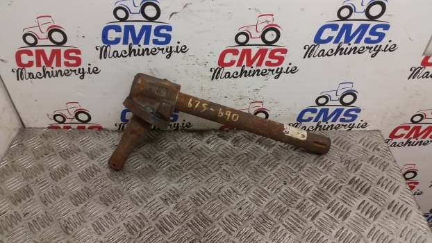 Massey Ferguson Steering Spindle 100, 200, 500, 600 Series 897475m96 897475m95 - مفصل التوجيه - جرار: صور 2 Massey Ferguson Steering Spindle 100, 200, 500, 600 Series 897475m96 897475m95 - مفصل التوجيه - جرار: صور 2