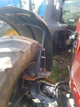 Mccormick X7.650 Cab Mudguard Fender Front - درابزين - الآلات والماكينات الزراعية: صور 1 Mccormick X7.650 Cab Mudguard Fender Front - درابزين - الآلات والماكينات الزراعية: صور 1
