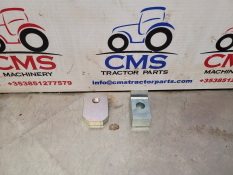 New Holland Case Tm, Mxm, T6, T7, Tsa, T7000, Maxxum, Puma Fan Weight Lock Plate Kit 82012443 - ثقل موازن: صور 1 New Holland Case Tm, Mxm, T6, T7, Tsa, T7000, Maxxum, Puma Fan Weight Lock Plate Kit 82012443 - ثقل موازن: صور 1