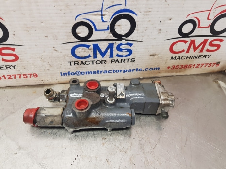 New Holland Fiat 35 Serie Ford L95, 6635 Tl Trailer Brake 5165720, 0538008370 - أجزاء الفرامل: صور 1 New Holland Fiat 35 Serie Ford L95, 6635 Tl Trailer Brake 5165720, 0538008370 - أجزاء الفرامل: صور 1