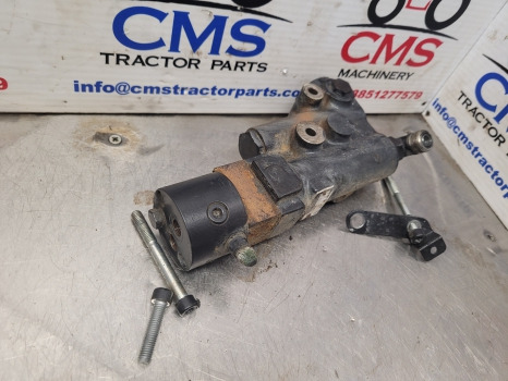 New Holland T5.110, T5.120, T5.130 Trailer Brake Valve 47566037, R917009740 - أجزاء الفرامل: صور 2 New Holland T5.110, T5.120, T5.130 Trailer Brake Valve 47566037, R917009740 - أجزاء الفرامل: صور 2